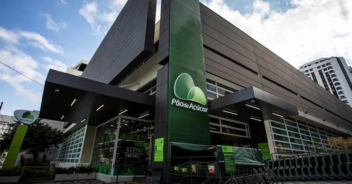 Fachada de loja do Pão de Açúcar simboliza a reestruturação do Grupo Pão de Açúcar sob gestão dos Coelho Diniz