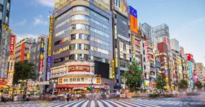 Inflação no Japão, alta de 2,9% em 2025, pressiona governo e Banco do Japão