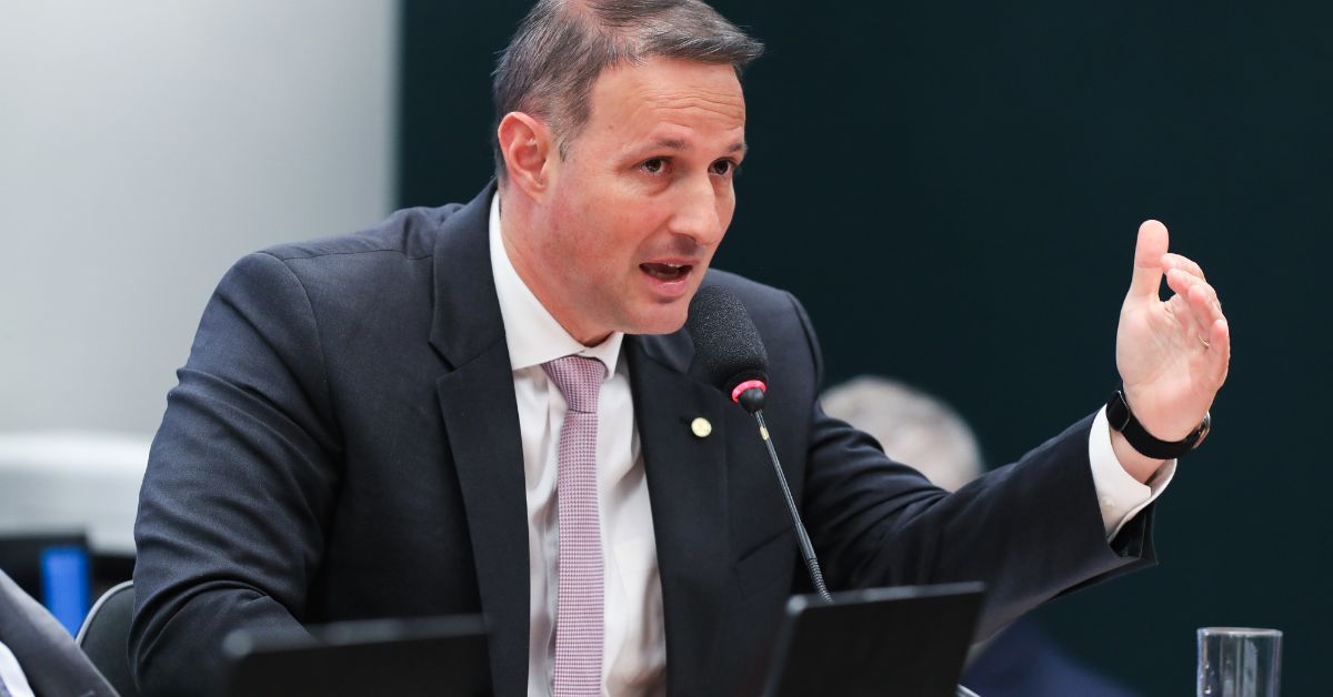 Mudanças no PL Antifacção preocupam PF e Judiciário.