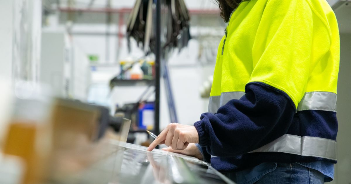 Indústrias do Amazonas, Espírito Santo e Rio Grande do Sul lideraram os avanços da produção nacional em setembro, segundo o IBGE.