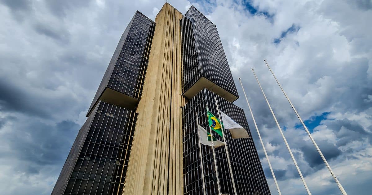 Boletim Focus hoje com projeções atualizadas do mercado