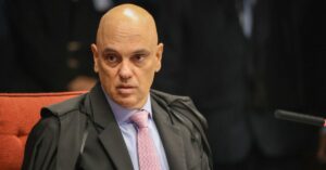 Prisão preventiva de Bolsonaro mantida com maioria do STF