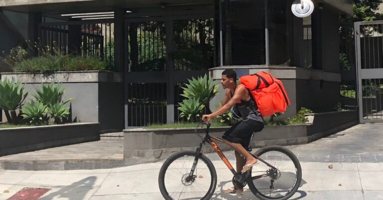 Trabalho por aplicativo em expansão e seu impacto sobre o desemprego no Brasil