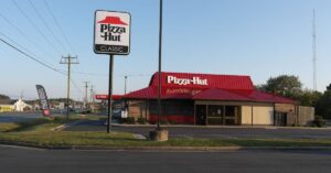 venda da Pizza Hut Yum Brands 2025