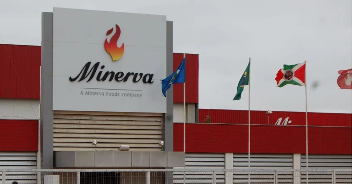 Conselho de Administração da Minerva em destaque na unidade industrial da companhia