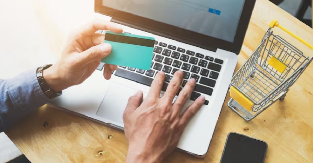 Comportamento do consumidor em compras híbridas no varejo brasileiro