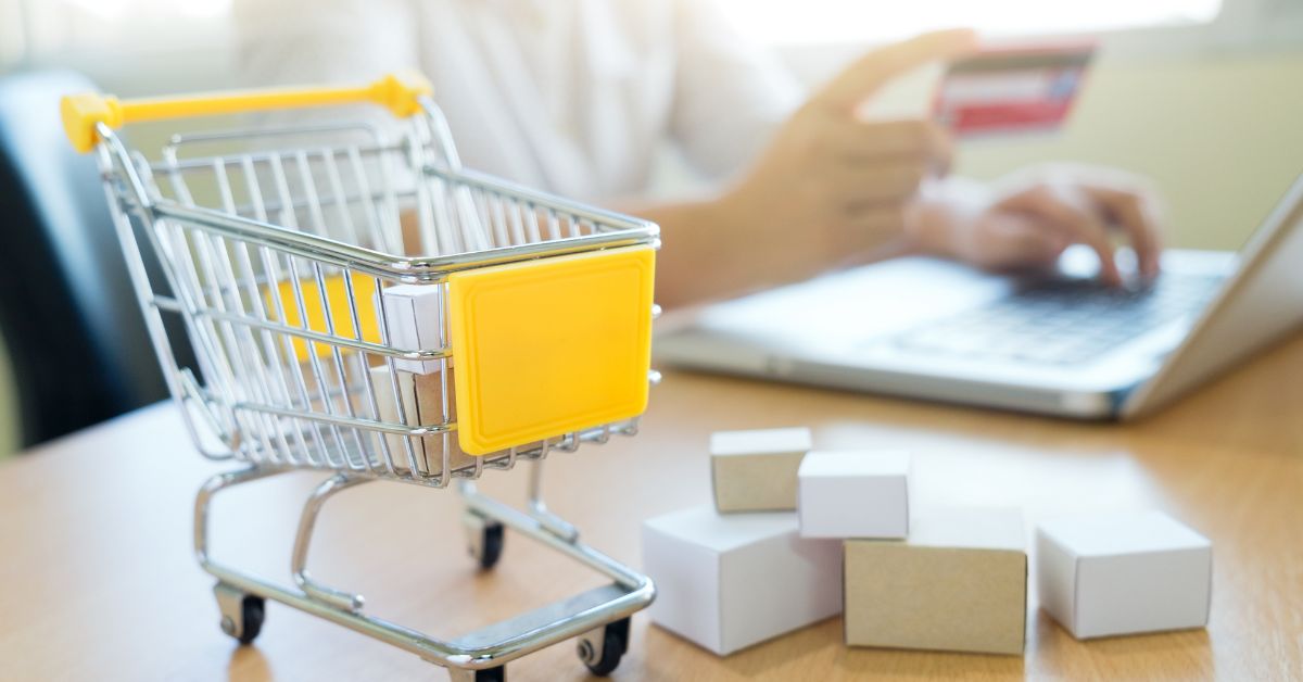 E-commerce no Brasil projeta faturamento de R$ 26,82 bilhões no Natal de 2025
