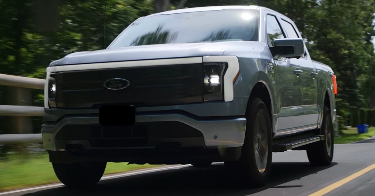F-150 Lightning com produção suspensa após revisão da estratégia elétrica da Ford