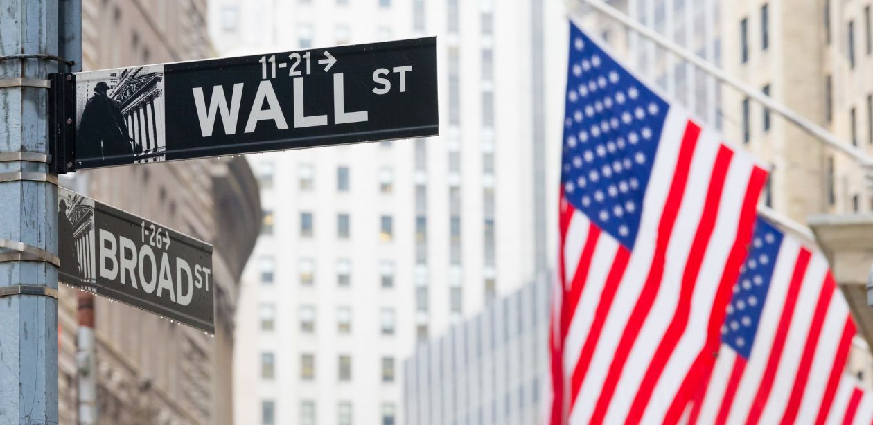 Índices de Wall Street no último pregão de 2025