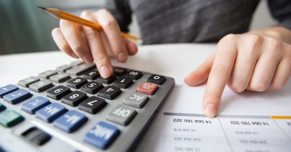 Juros no Brasil e cálculo de inflação em cenário de política monetária restritiva