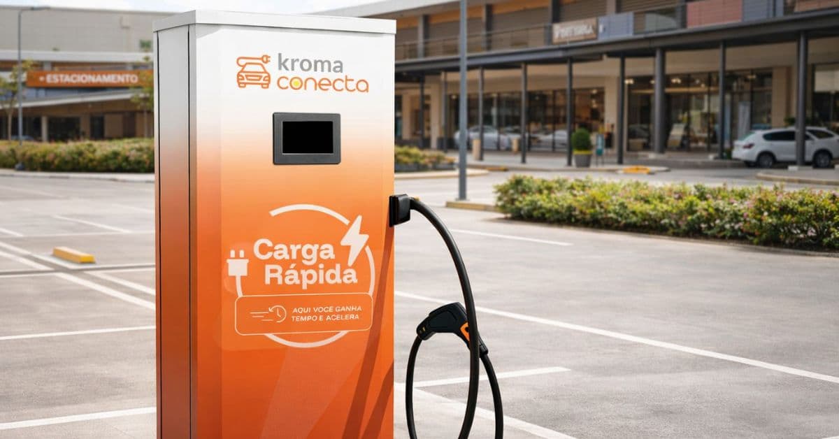 Eletroposto de recarga rápida da Kroma Energia para veículos elétricos em Recife