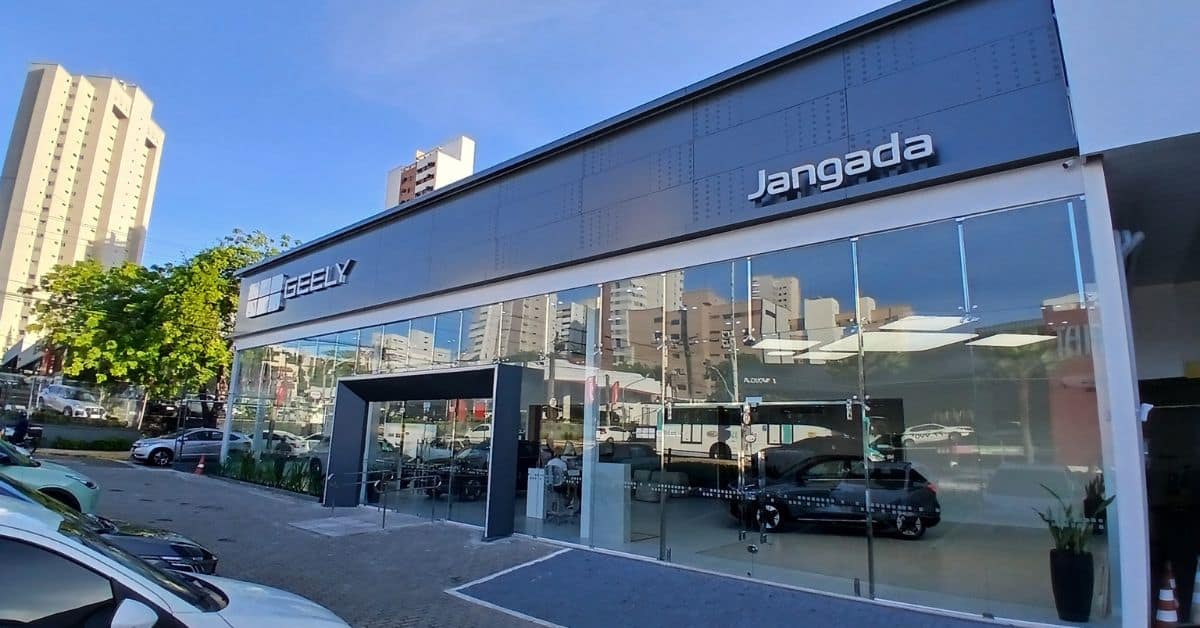 nova loja Jangada Geely em Fortaleza com modelos elétricos