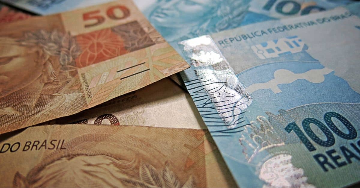 salário mínimo 2026 em R$ 1.621