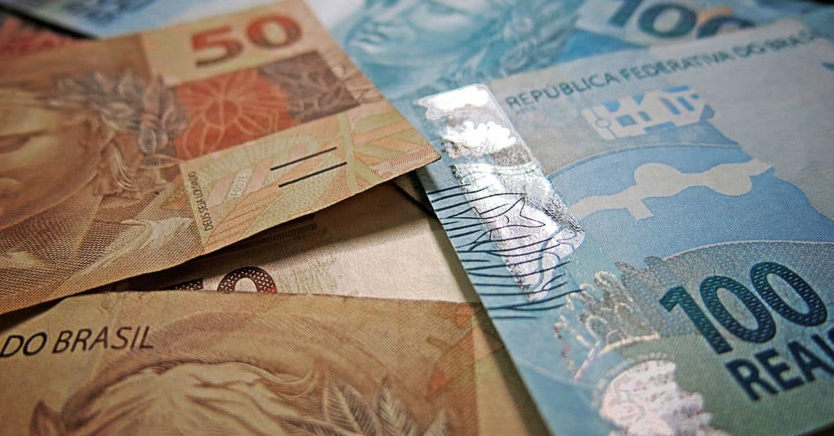 Reajuste na projeção do salário mínimo de 2026