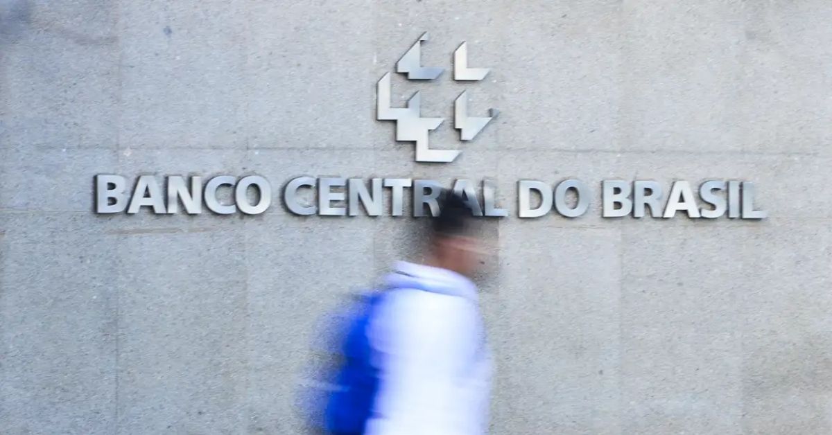 Selic segue estável em 15% na decisão do Banco Central