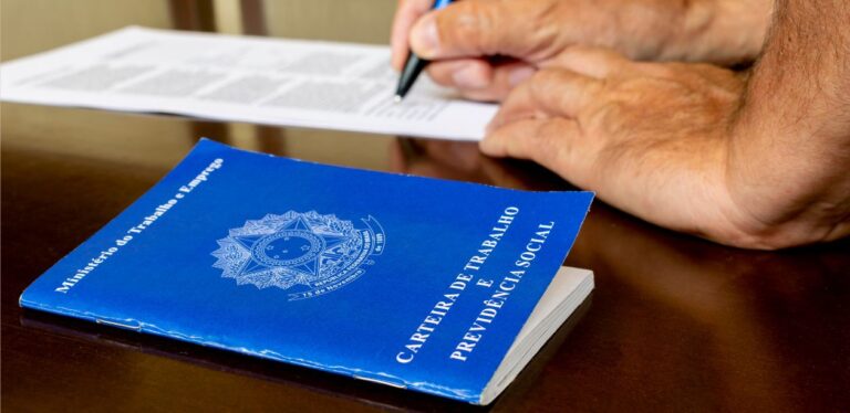 Vagas formais em novembro segundo dados do Caged