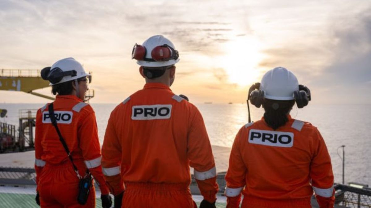 Imagens de funcionários da Prio para ilustrar uma matéria jornalística. Capital da Prio