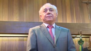 Imagem do bilionário Mário Araripe para ilustrar uma matéria sobre a Fortuna de Mário Araripe.