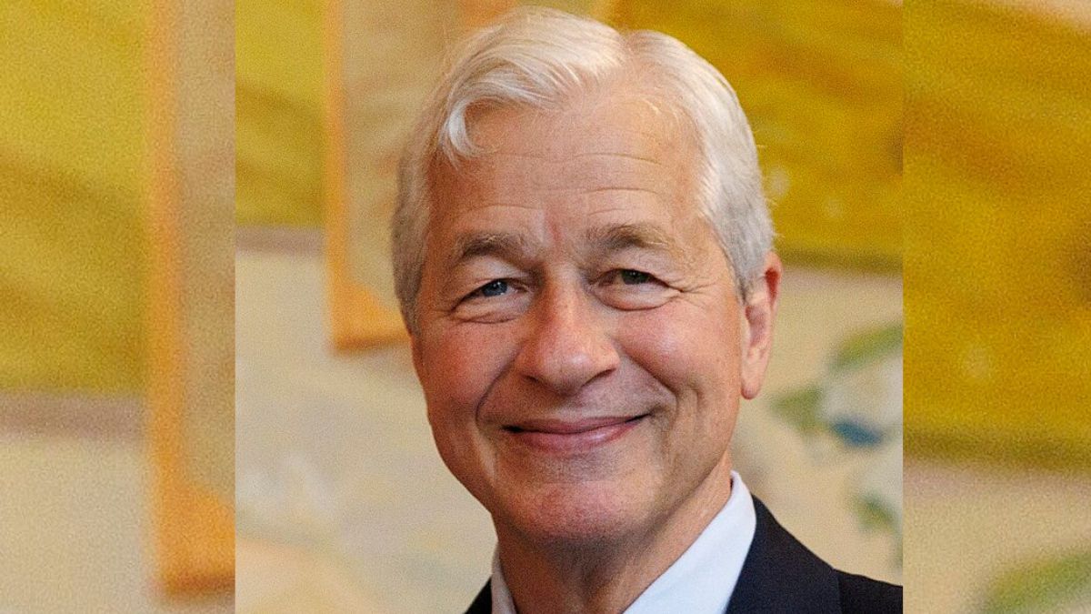Imagem de Jamie Dimon para ilustrar uma matéria jornalística sobre o Salário de Jamie Dimon, CEO do JPMorgan.