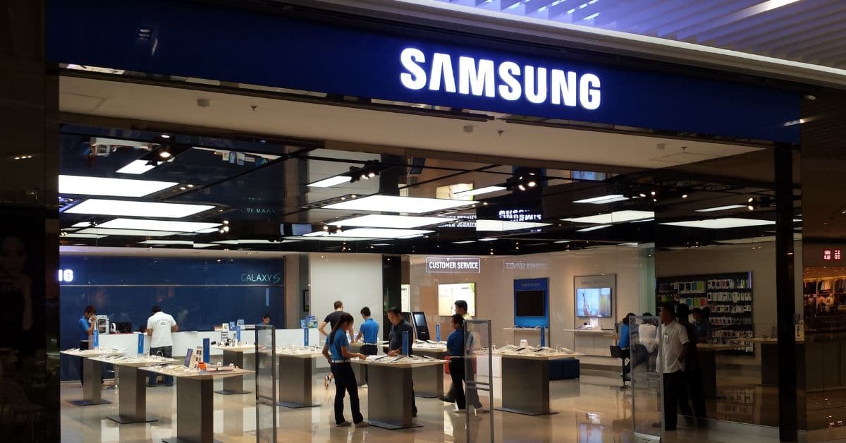 Loja da Samsung. Lucro da Samsung no trimestre é impulsionado por chips de IA