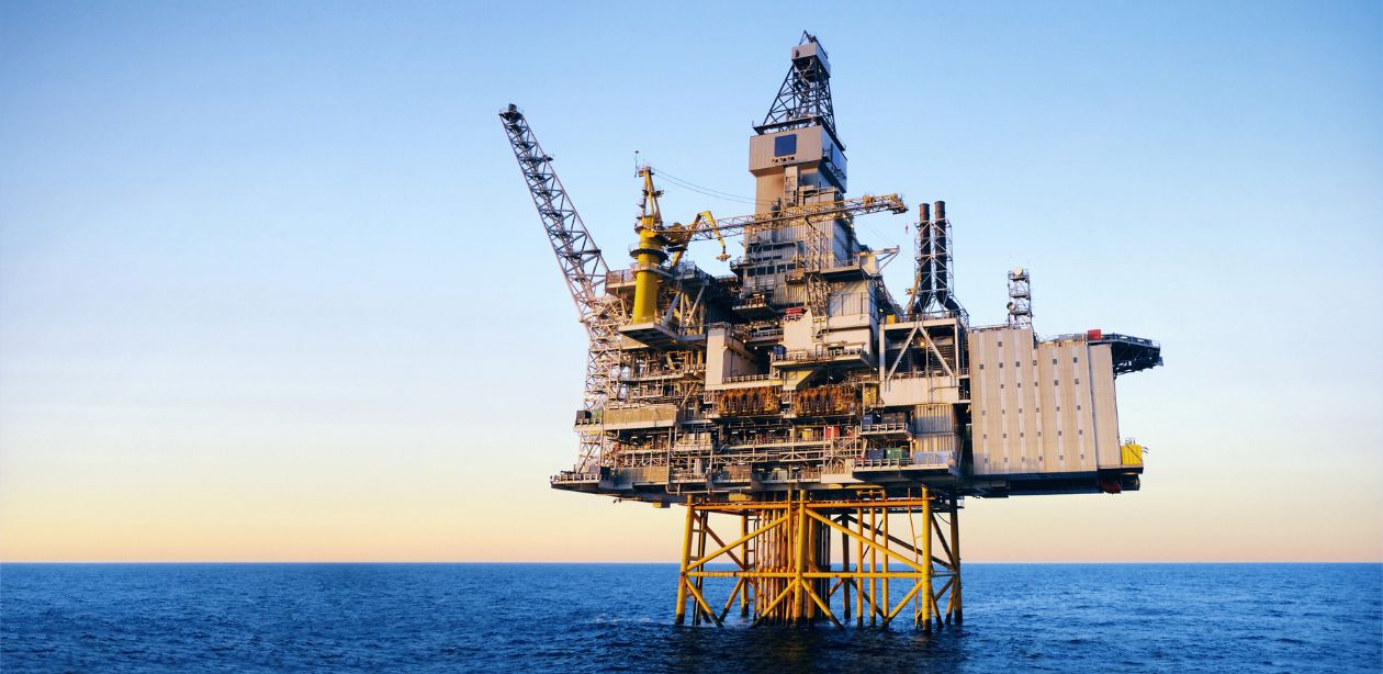 Preço do petróleo reage à volatilidade e tensões geopolíticas