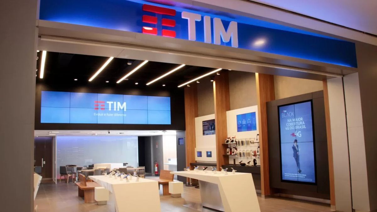 Imagem de uma loja da TIM Brasil para ilustrar uma matéria jornalística sobre o Lucro da TIM Brasil