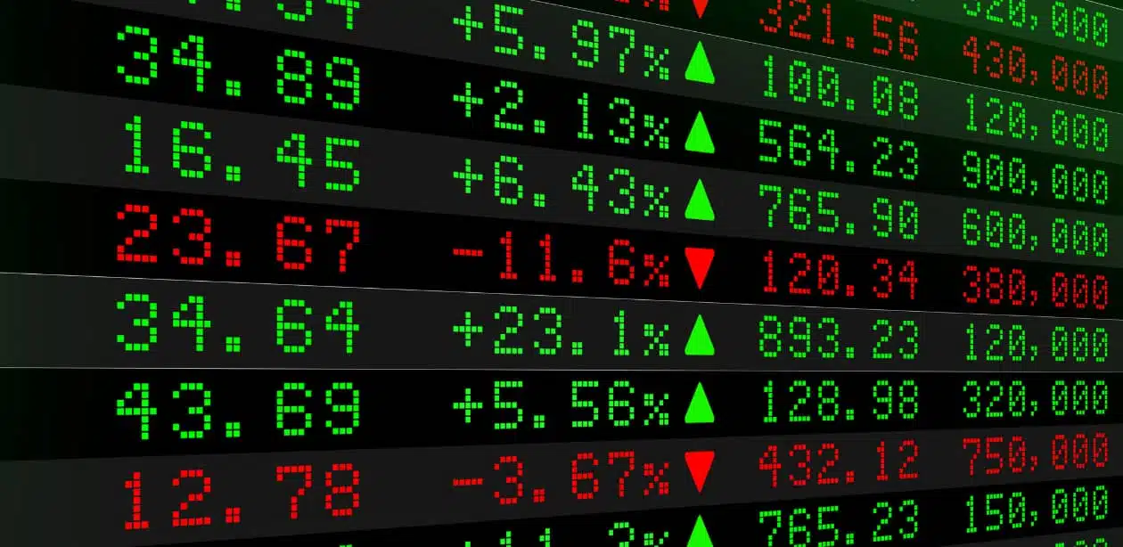 Ações de tecnologia dos EUA sobem na Nasdaq impulsionadas por IA