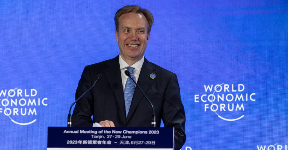 presidente do Fórum Econômico Mundial durante evento em Davos