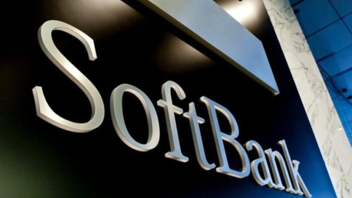 Imagem do letreiro do SoftBank para ilustrar uma matéria jornalística sobre o SoftBank e OpenAI