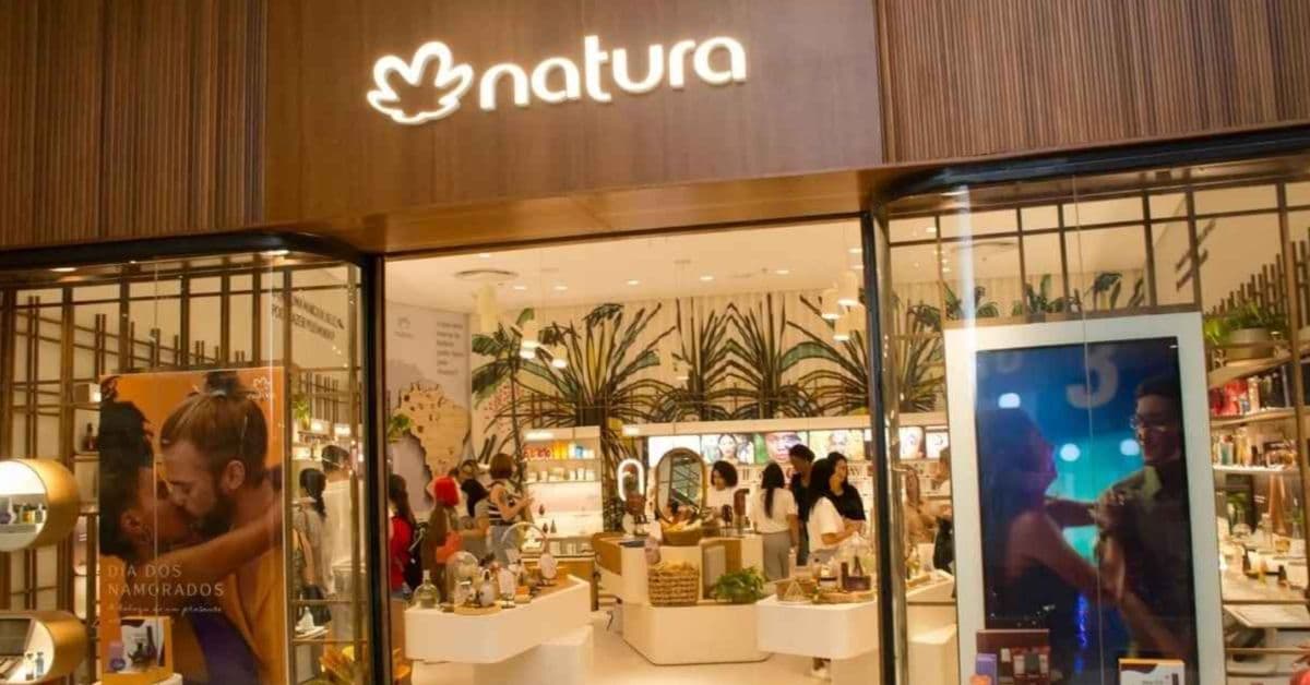 Loja da Natura em shopping center, marca aparece entre empresas no calendário de balanços do 4T25