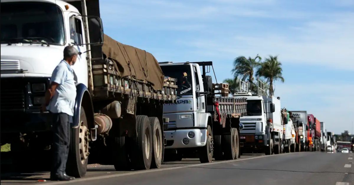 greve caminhoneiros 2026 impacto econômico no Brasil