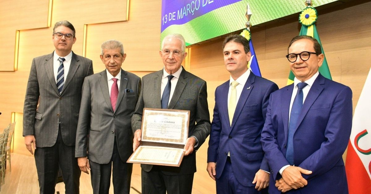Vice-presidente da FIEC é homenageado após investir em irrigação no Piauí