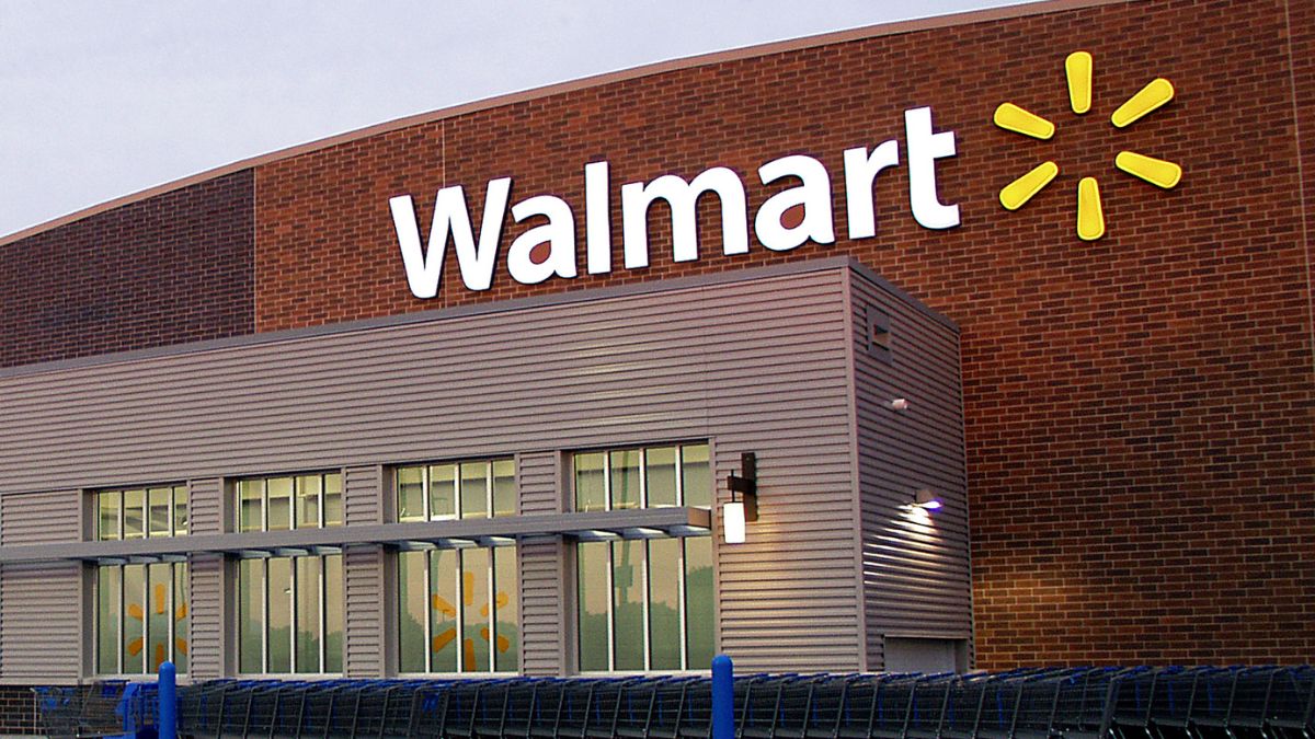 Imagem de um supermercado do Walmart para ilustrar uma matéria jornalística sobre a Família Walton.