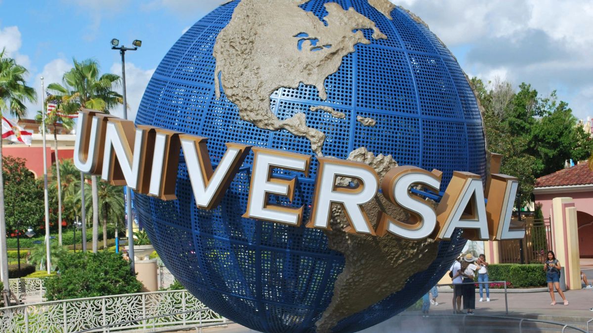 Imagem do logo da Universal para ilustrar uma matéria jornalística sobre a prrposta bilionária da Fusão da Universal Music.