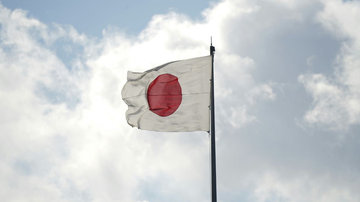 Imagem da bandeira do Japão para ilustrar uma matéria jornalística sobre os Juros no Japão.