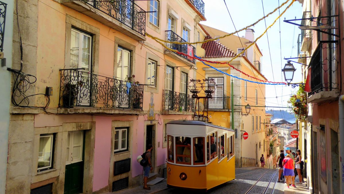 Imagem da Grande Lisboa para ilustrar uma matéria jornalística sobre o Preço das casas em Portugal.