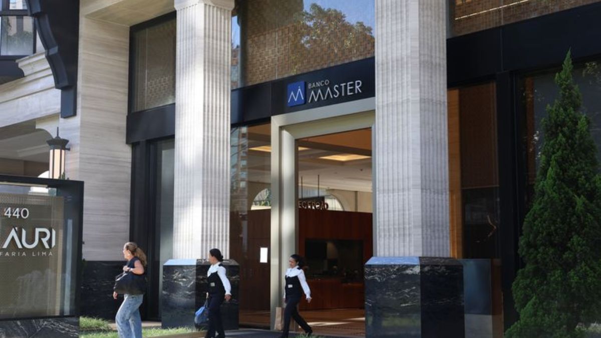 Imagem da fachada do Banco Master para ilustrar uma matéria jornalística sobre o Sigilo do Banco Master