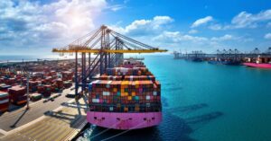 Estreito de Hormuz trava rota e encarece exportações do Brasil