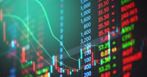 Juros altos escondem risco: investir só na renda fixa pode limitar ganhos