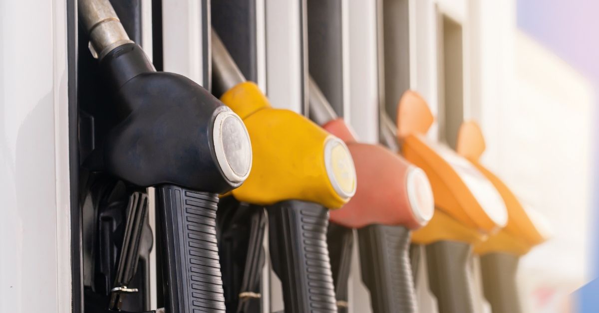 preço dos combustíveis painel posto gasolina Brasil