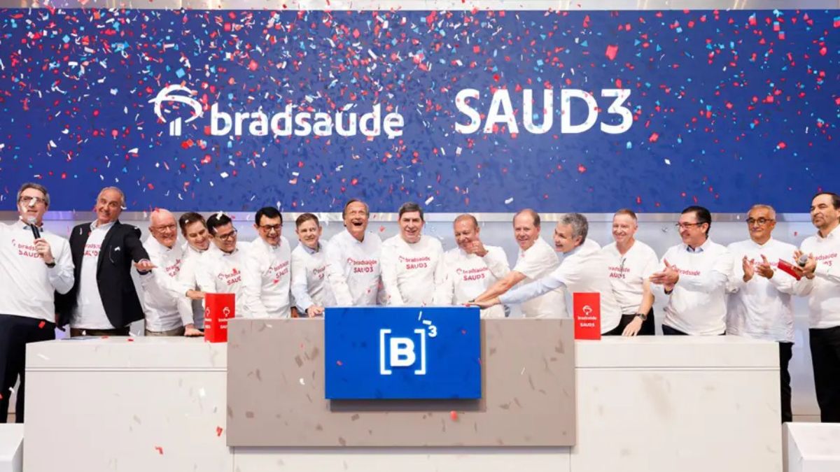 Imagem da união da empresas na B3 para ilustrar uma matéria jornalística sobre a Bradsaúde na B3