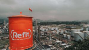 Dívida da Refit sobe para R$ 25,7 bi e MP pressiona por falência