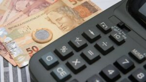 Inadimplência no Brasil atinge 82,8 milhões e revela pressão dos bancos sobre dívidas