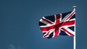 Banco da Inglaterra aceita inflação acima da meta para evitar desaceleração