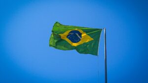 Brasil vira o 3º país mais difícil do mundo para fazer negócios