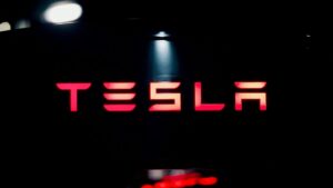Terafab de Elon Musk pode custar US$ 119 bilhões e mudar futuro da Tesla