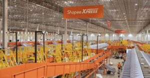 Centro de distribuição da Shopee no Ceará muda estratégia no Nordeste e acelera entregas na região