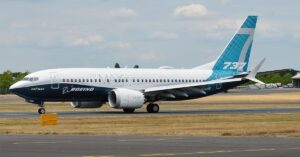 Trump anuncia compra de 200 aviões da Boeing pela China, mas ações caem com incerteza do acordo