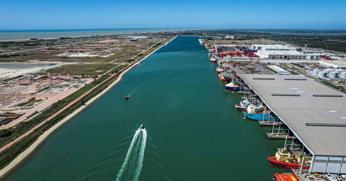 Porto do Açu amplia projetos de hidrogênio verde, indústria e data centers no Rio de Janeiro