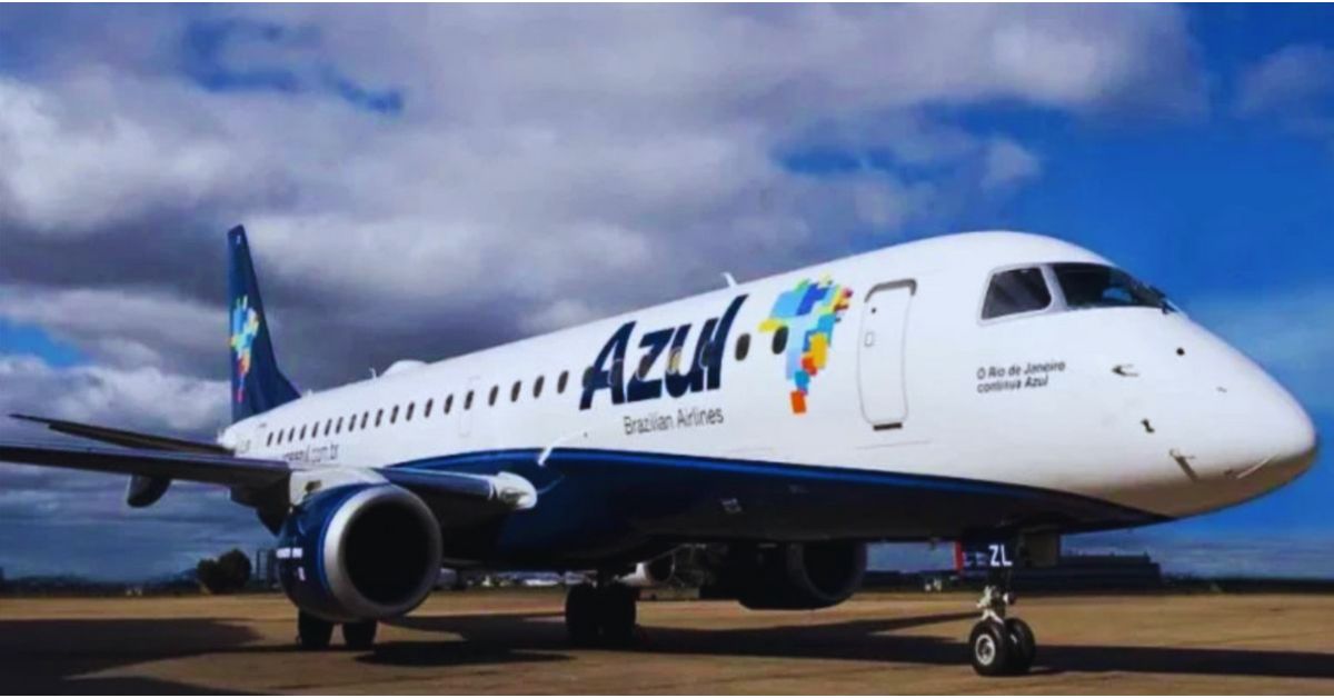 Avião da Azul em pista durante fase de renovação da frota da companhia aérea